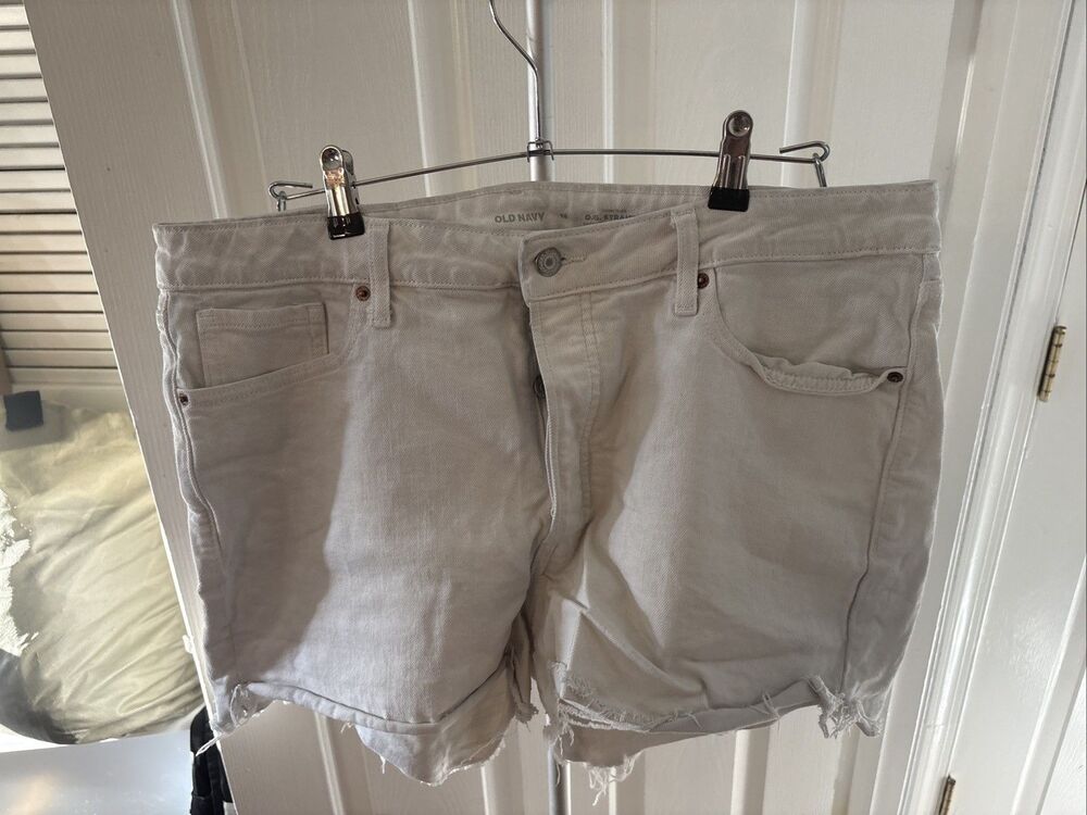 Old Navy Women's High Rise OG Straight Denim Jean Shorts 16 White Frayed Hem NEW